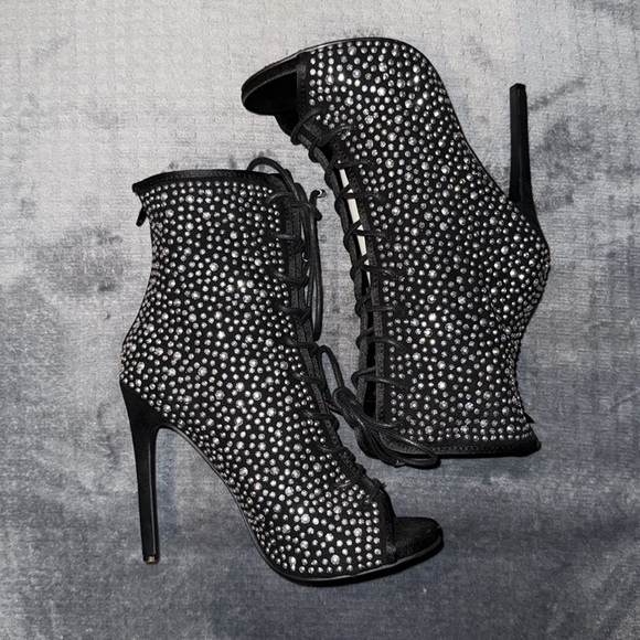 Shoedazzle Mackenzie Booties - Picture 2 of 5